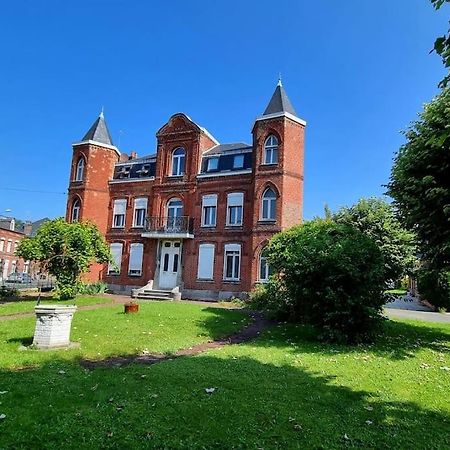 Studio En Rez De Jardin Avec Terrasse Privee - Le Petit Chateau Avesnois - Tv - Wifi - Logement Complet Avesnes-sur-Helpe Екстериор снимка